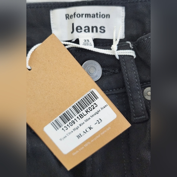 Reformation Wynn Ultra High Rise Straight Jeans (Size 23) - Picture 7 of 7